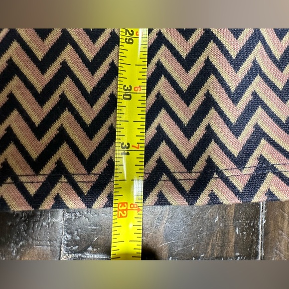 ASTR Kambrie Collared Chevron Mini Dress - Navy Pink - Size Small - Picture 13 of 13